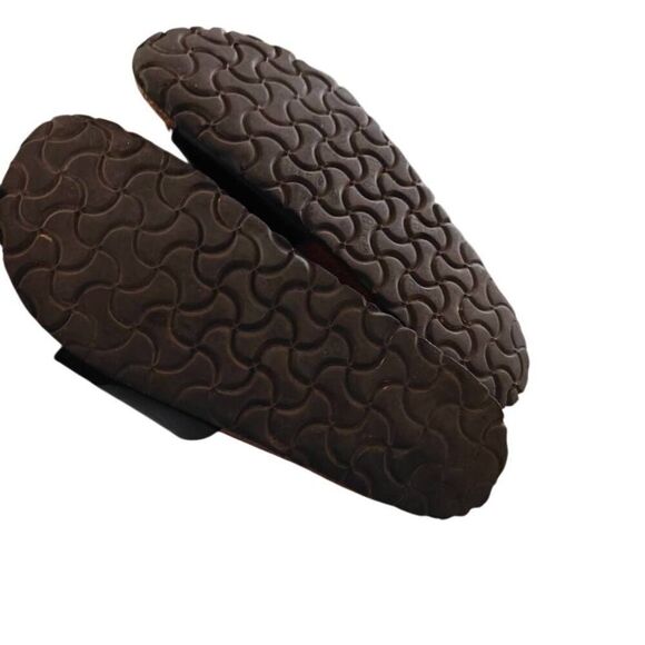 Birkenstock Patent Leather Slip On Sandals - Picture 3 of 12